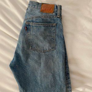 LEVIS DENIM JEANS